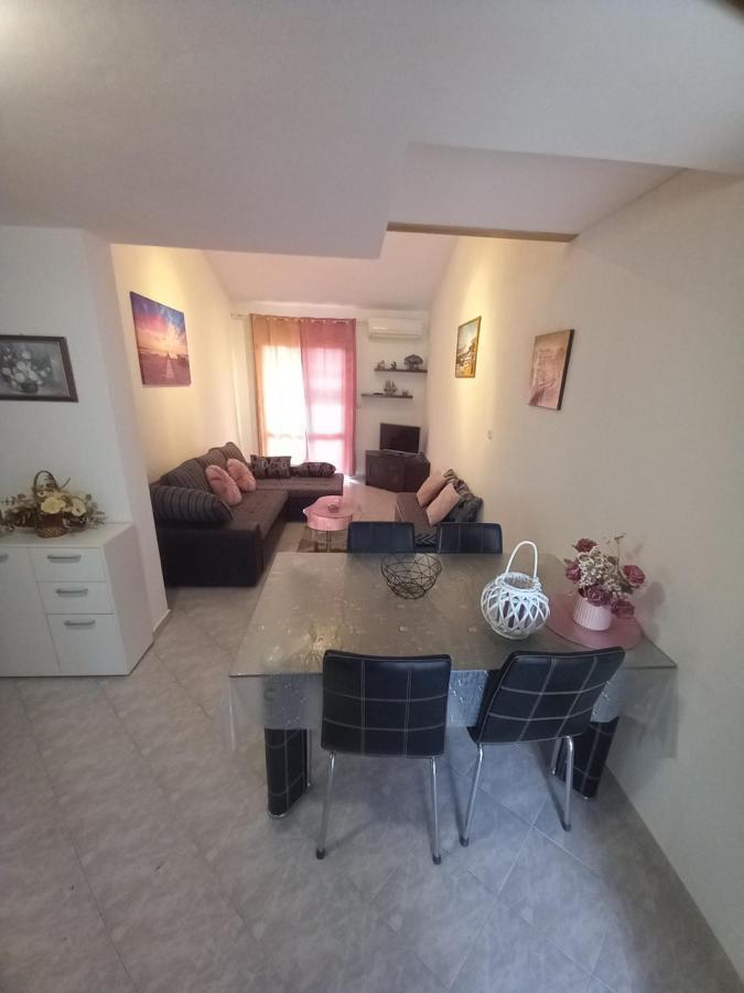 Apartments Makaus Kampor ภายนอก รูปภาพ